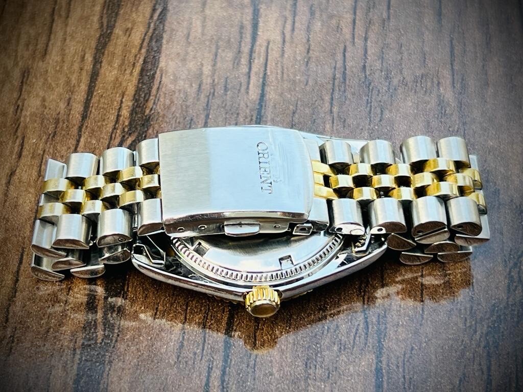 Orient President 100m Diamond Dial Jubilee Mens Watch Automatic 2/Tone