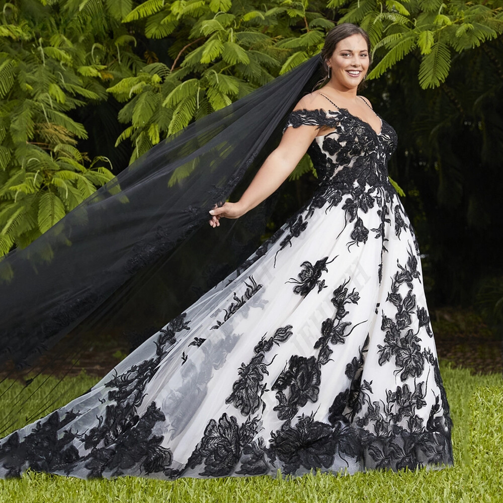 Black Modern Wedding Dresses Plus Size Straps Bride Gowns vestidos de novia - Main Image