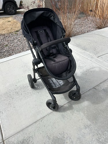 Evenflo Pivot Black Single Stroller Folding Bassinet 5-Point Harness
