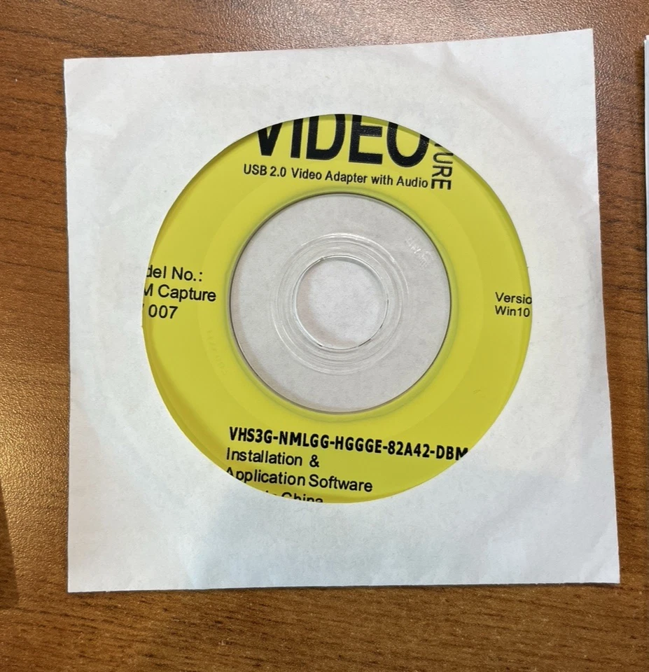 EasyCAP Tarjeta de Captura USB 2.0 Adaptador de Video Audio con Disco de Instalación y Manual de Usuario Foto 2 de 4