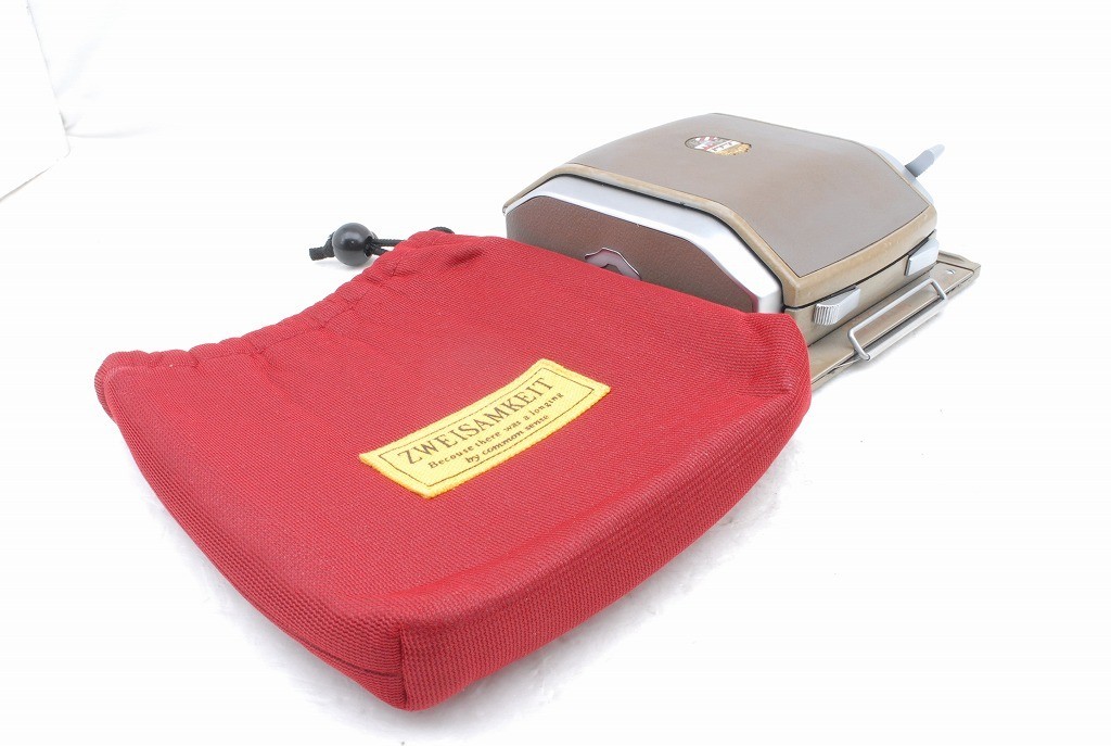 Linhof Super Rollex 6x7cm 2 1/4 x 2 3/4 in Roll Film Back Holder