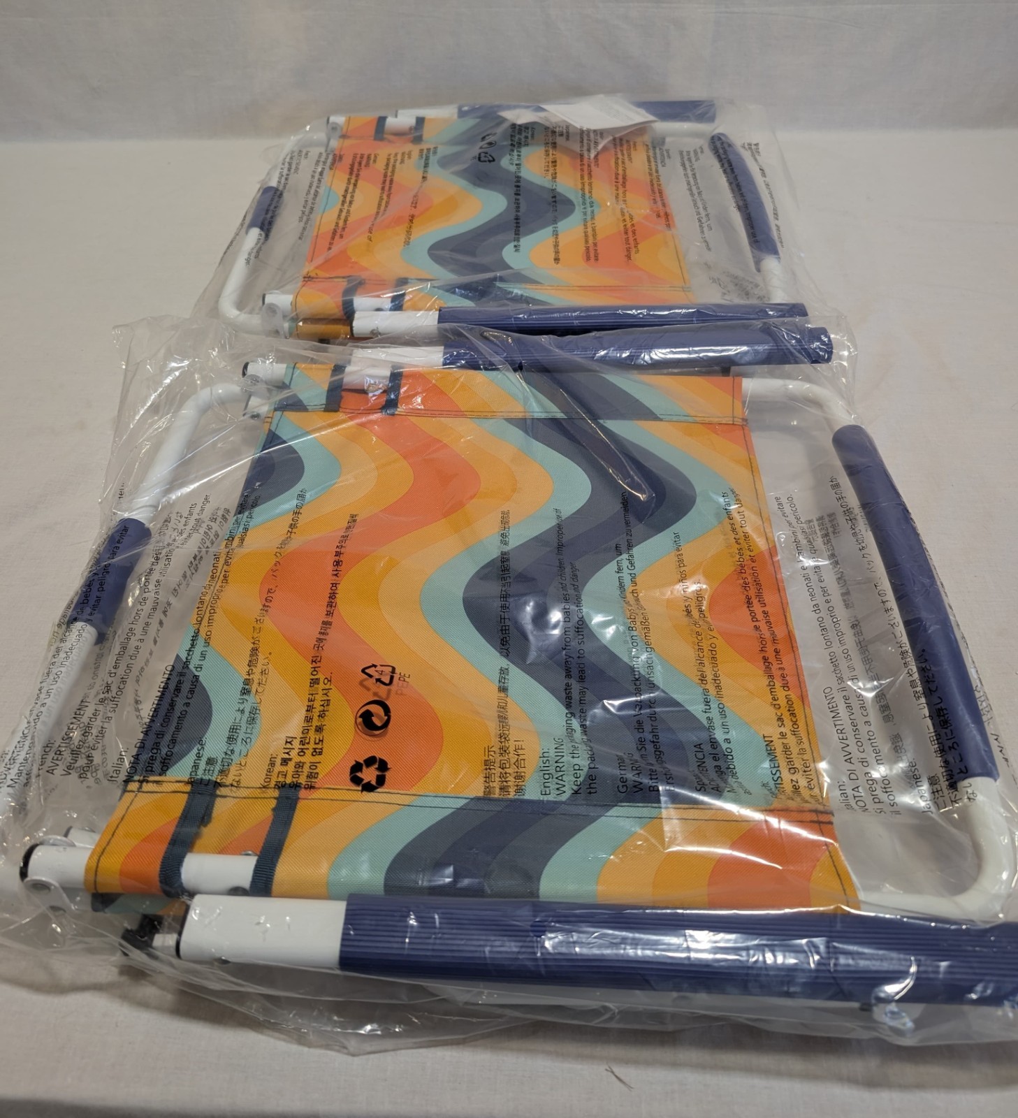 NEW Set Of Two SunnyFeel AC5901B Lo Beach Chairs Foldable Camp Chairs 