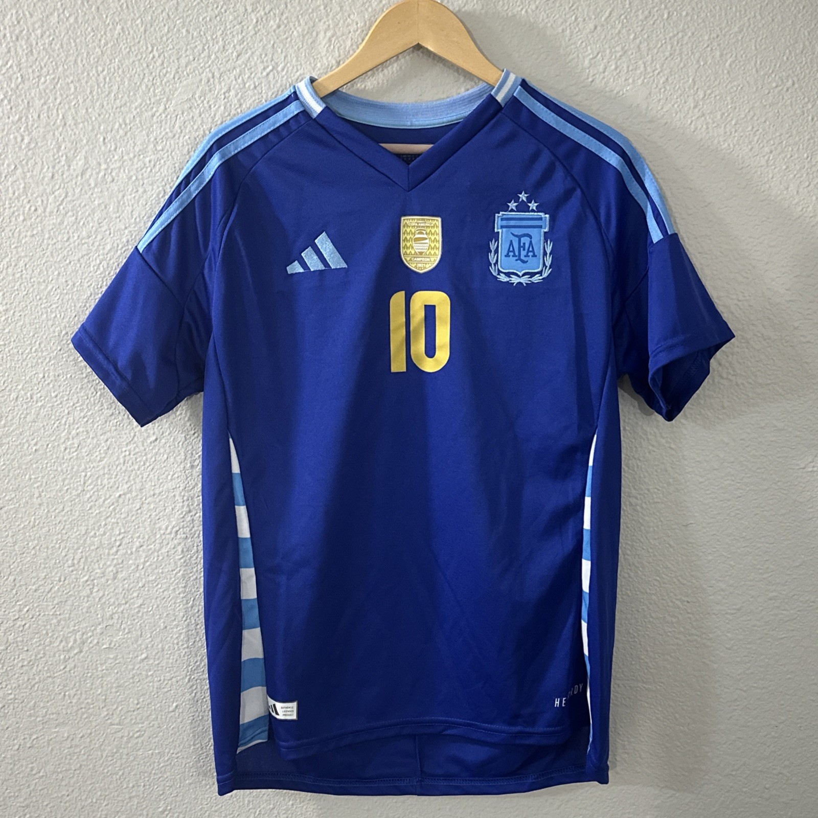Adidas 2022 FIFA World Champions Messi #10 Argentina Slim Fit Jersey Men's S