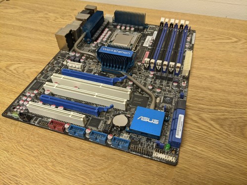 Placa madre Asus P6T WS Pro con procesador Intel Core i7-950 - Imagen 4 de 4