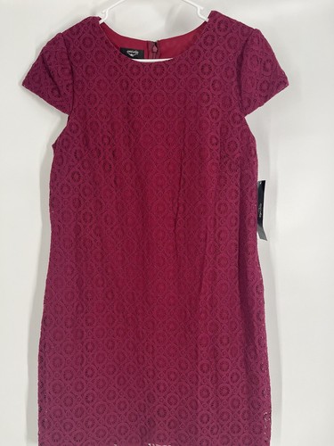 NWT SUZI CHIN crochet/lace overlay sheath dress sz 8 cap sleeve burgundy lined - Picture 2 of 11