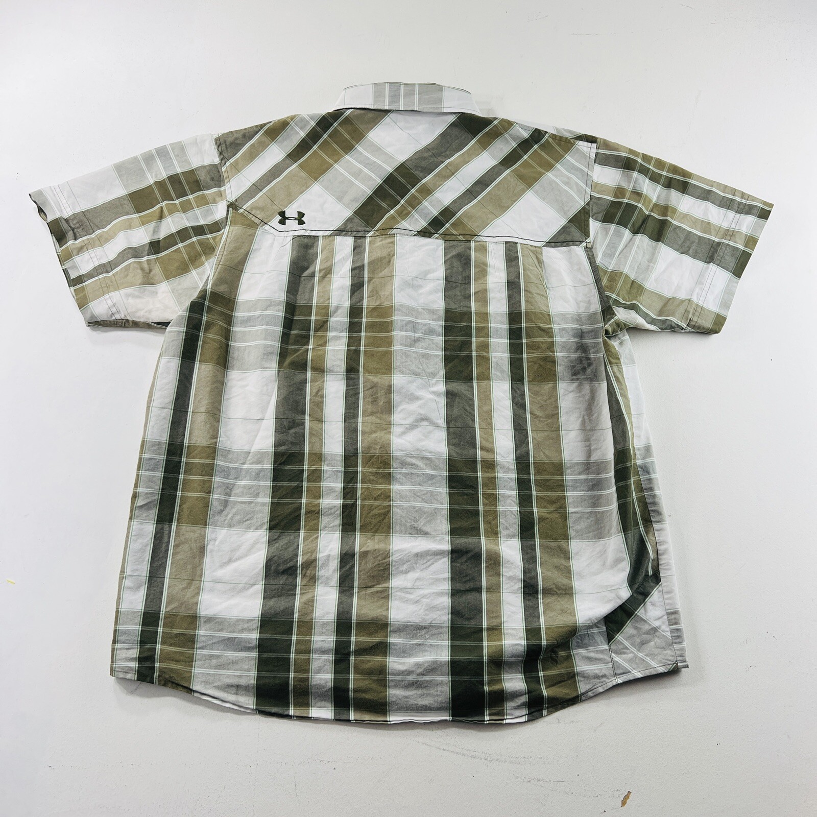 Under Armour Button Down Shirt Short Sleeve Green Plaid Mens Size Large