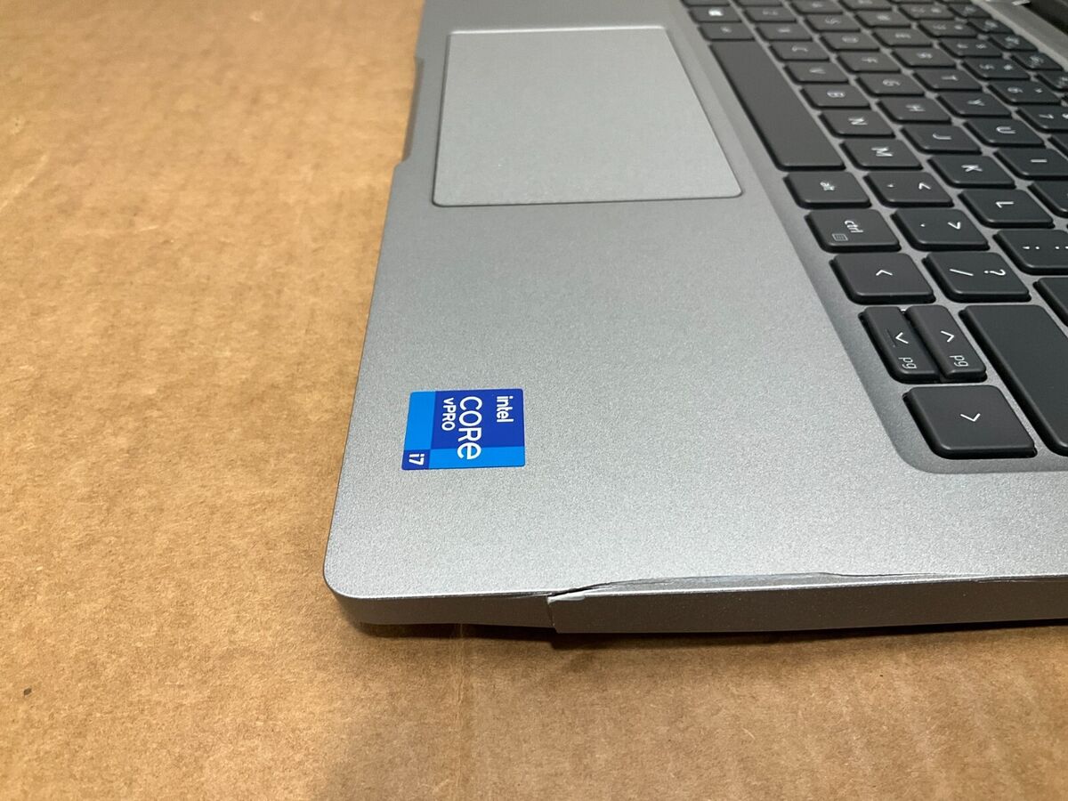 Dell Latitude 5320 i7-1185G7 16GB 256GB BT5 WiF6 13.3T Dell Latitude 5320 i7-1185G7 16GB 256GB BT5 WiF6 13.3T