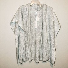 NWT Rachel Zoe Hooded Sweater Poncho One Size Heavy Knit