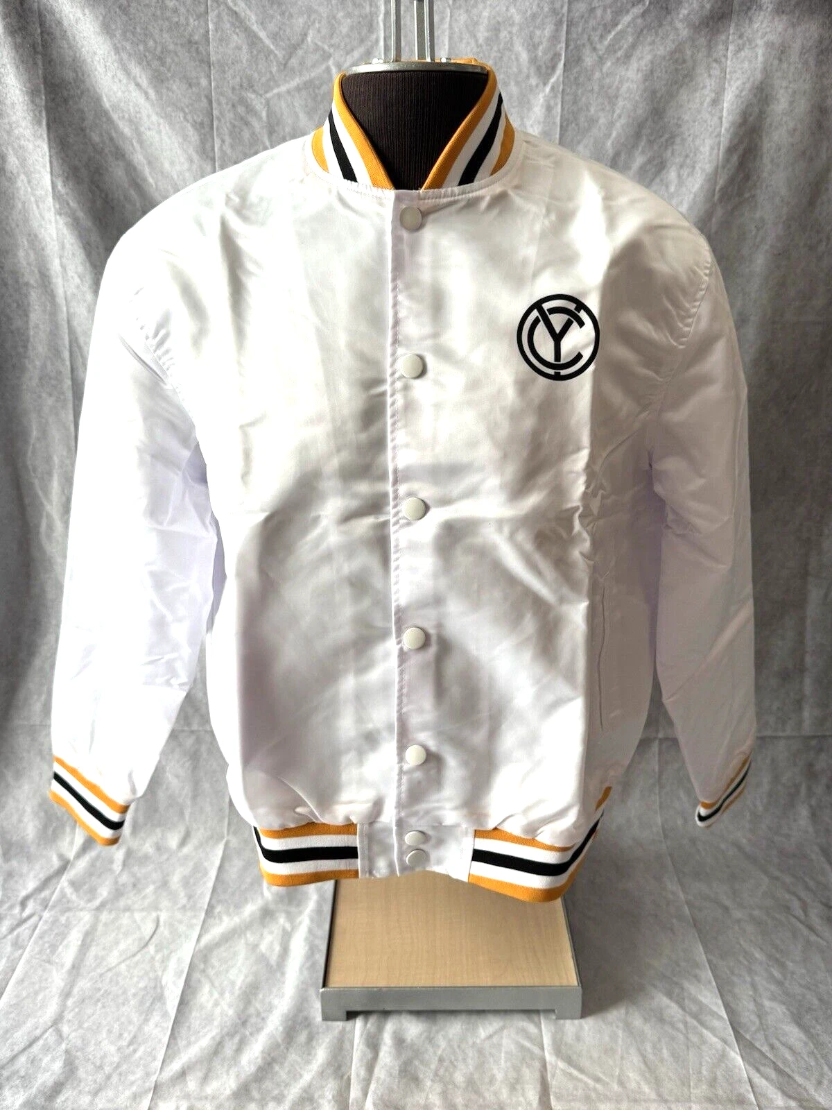 Chris Young Satin Jacket CY Famous Friends Adult Medium Country Music New
