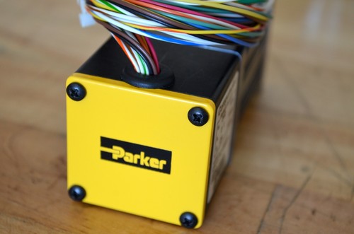 New Parker SM161AE-KFLN Nema16 Brushless DC Servo Motor 340vdc 7500rpm 97w 2.1a - Picture 9 of 12
