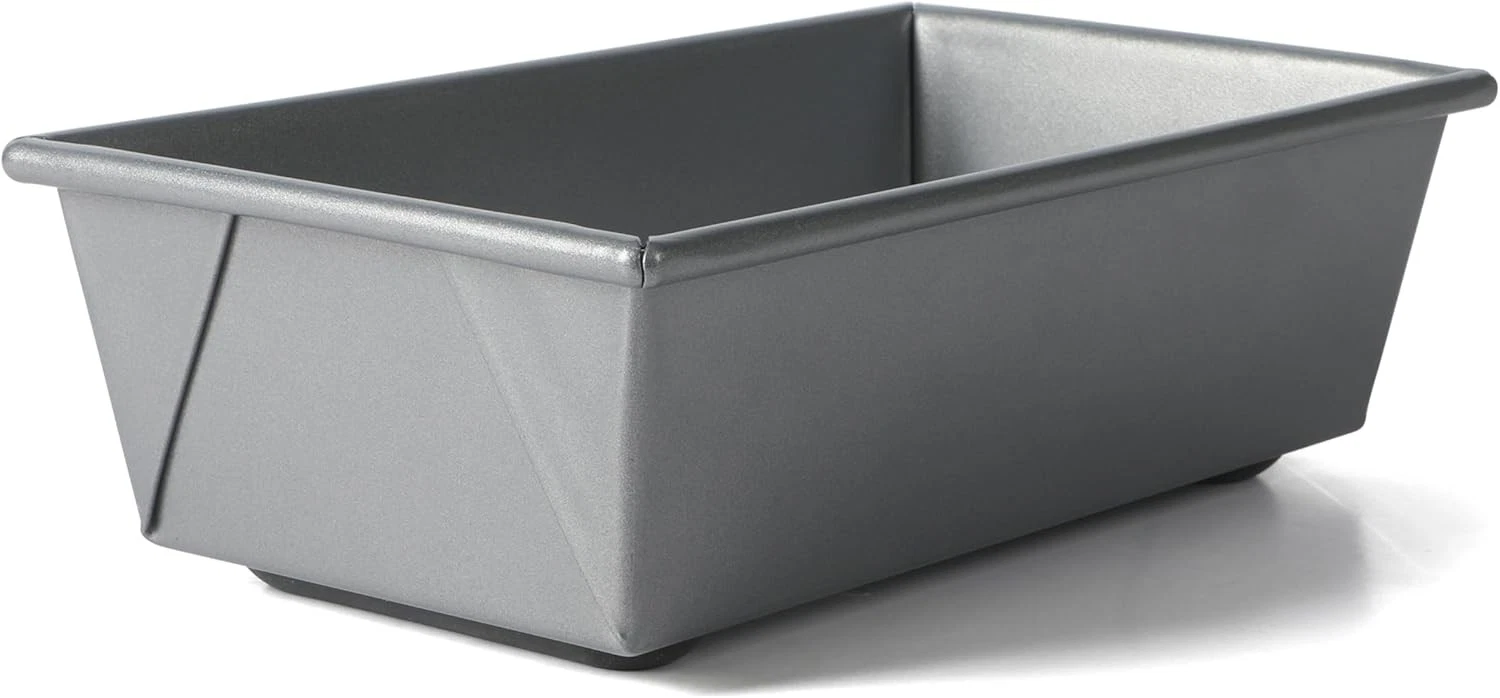 Titan Loaf Pan Baking Bread Pan 10 x 5 Inch Kitchen Loaf Pan Professional-grade