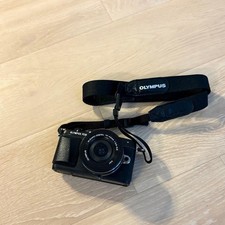 OLYMPUS PEN E PL7