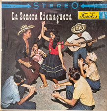 LA SONORA CIENAGUERA LA PIOJOSA CUMBIA POWERFUL POUDING DRUMS  DEMOLISHING BASS