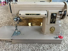 Vintage 1954 Singer 301A Heavy Duty Sewing Machine. Tested