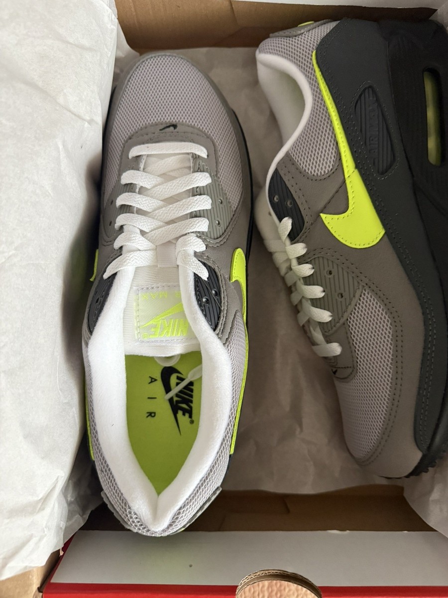 Nike Air Max 90 Neon IQ0289-010 Size 10.5 OG Black Grey Volt Retro