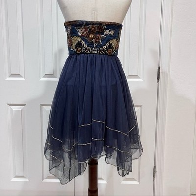 free people strapless dress Floreo Mini Black / 0 The dress is a mini length Free People Strapless White Mini
