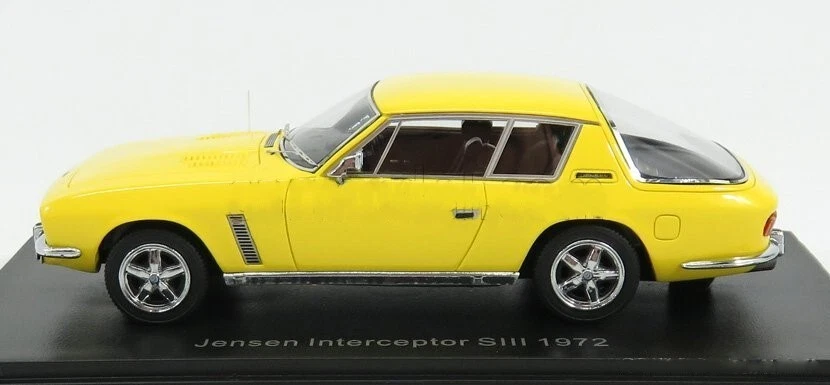Jensen Interceptor 1972 Mk III / Series 3 Yellow 1/43 NEO 43394 Resin matrix - Image 3 of 4
