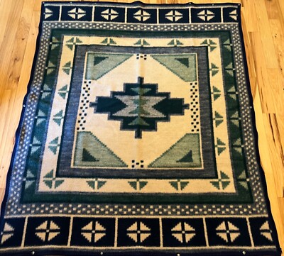 Vtg Aztec Biederlack Cuddle Wrap Stadium Camp Blanket Throw Snap Zipper Made USA