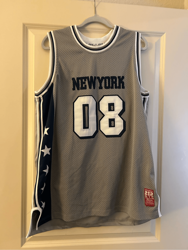 212 NYC NBA New York Knicks 08 Men’s Jersey L - Picture 2 of 6