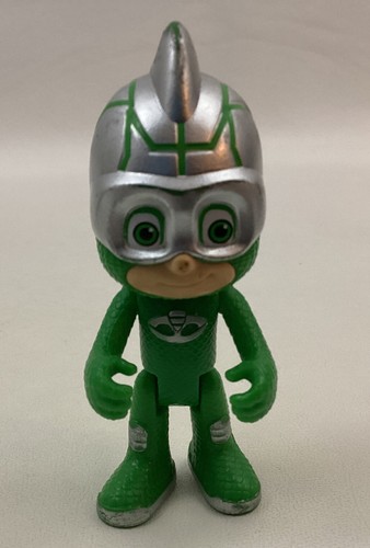 PJ Masks Gekko Kickback Motorcycle Pull Back And Go Plus Figure - Picture 2 of 11
