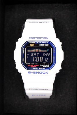 CASIO G-SHOCK GWX-5600C-7JF G-LIDE White Tough Solar Radio Atomic White Uhr