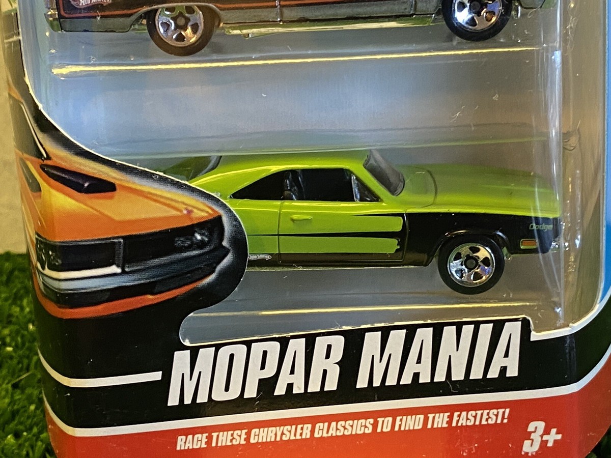 HOT WHEELS MOPAR MANIA/CHRYSLER CLASSICS MUSCLE CAR 5-PACK #R0968