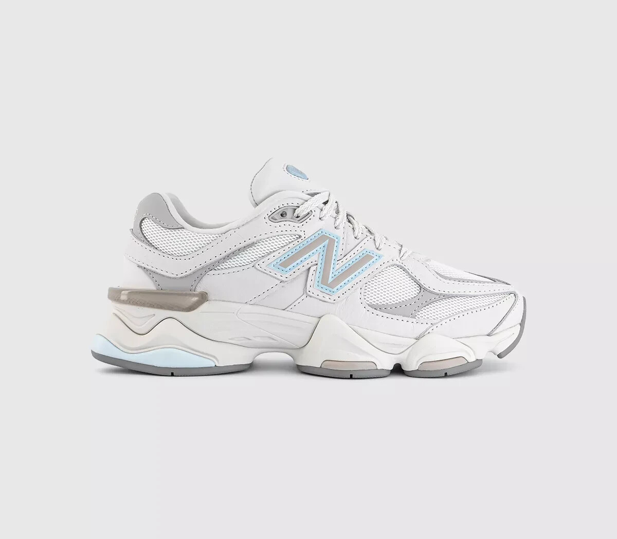 New Balance M 9060 ホワイト/ブルー New Balance Unisex 9060 Shoes in White and Blue | eBay