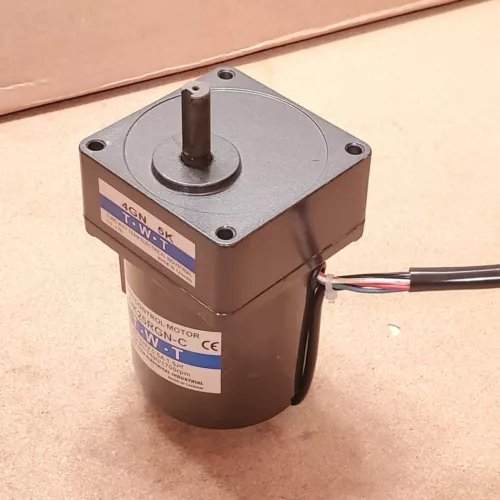 TWT 220 VAC 1700 RPM Motor 41K25RGN-C with 4GN5K 5:1 Reduction Gear Box 