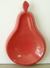 VINTAGE~RED PLASTIC  SPOON REST~PEAR~FULLER BRUSH CO MADE IN USA