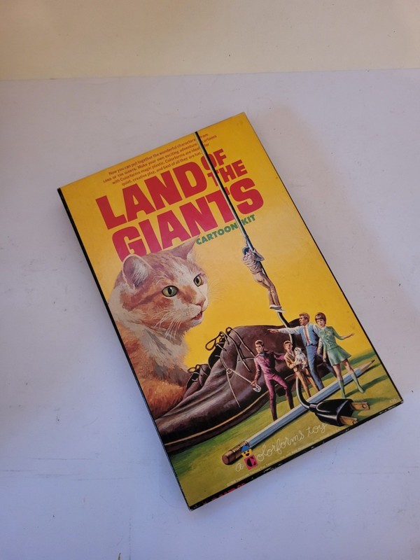 Vintage 1968 Land Of The Giants Colorforms Boxed Set 99% COMPLETE Excellent