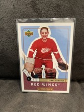 1999 Upper Deck, Terry Sawchuk Retro Parallel Detroit Red Wings #87