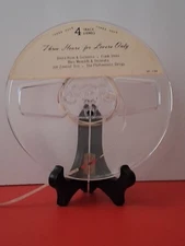 Vintage unbranded empty plastic 7 in reel 1/4 open