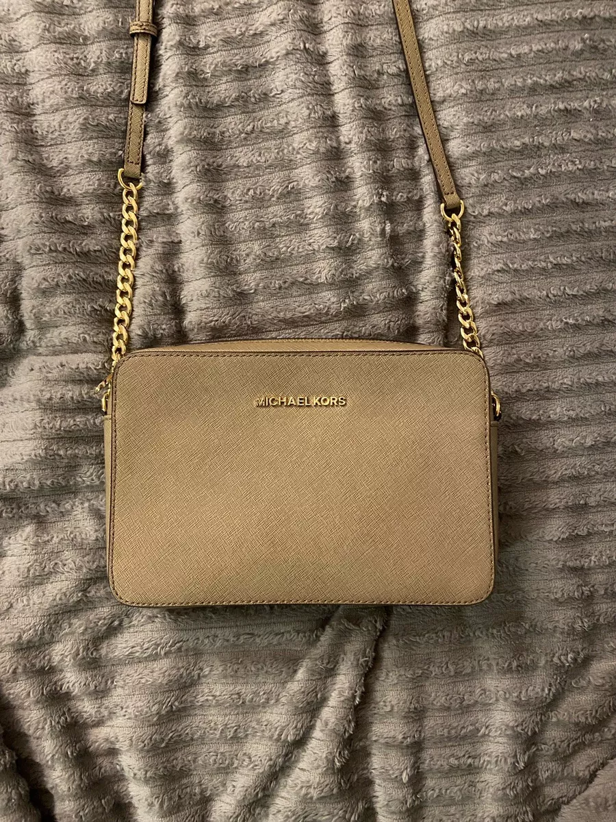 Michael Kors Jet Set Travel Crossbody