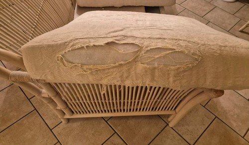 LARGE BAMBOO SOFA POSSIBLY ANGRAVES - NEEDS RECOVERING - Picture 10 of 20