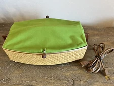 Vintage Salton Cosmopolitan BREAD WARMER MCM Retro Model WB-2 Avocado Green