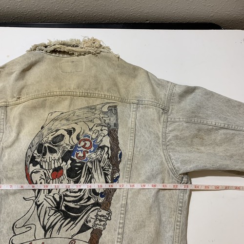 Vintage LEVIS Denim Trucker Jacket Grim Reaper Skulls Art USA 70507 Mens Size L - Picture 11 of 12