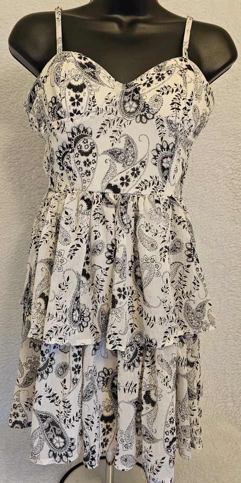 Twenty One Womens Sundress Dress Size M Medium Black White Floral - Image 4 of 4