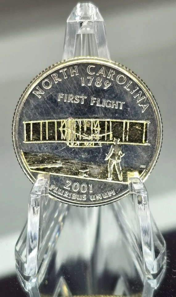 ERROR 2001 North Carolina State Quarter Coin - Image 3 of 4