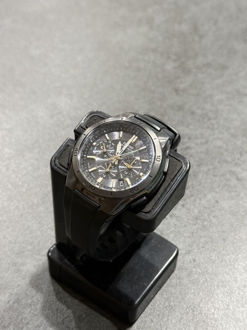 Casio Waveceptor Atomic Solar Watch with Radio Sync