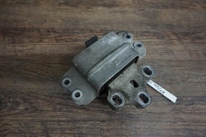 Getriebelager Getriebehalter VW Audi Passat 3AA 3C CC 1K0199555AQ 1K0199555Q