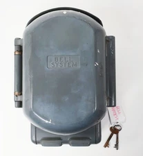 Vintage Rare Bell System Telephone Call Box Pole Phone With keys
