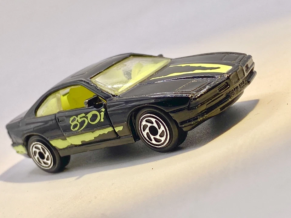 MATCHBOX🔥1993 BMW 850i - 1:64 Foto 3 de 4