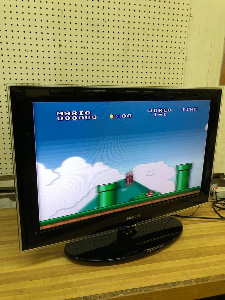 Sanyo DP32647 32” 720p LCD TV para Consola Retro Componente de Juegos S-VIDEO HDMI Foto 2 de 4