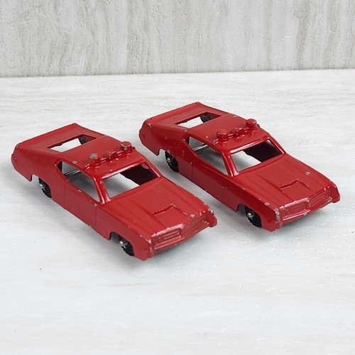 VINTAGE MIDGE TOY 2.5" RED DIE-CAST FIRE ENGINE & CARS - LOT OF 3 - Picture 5 of 7