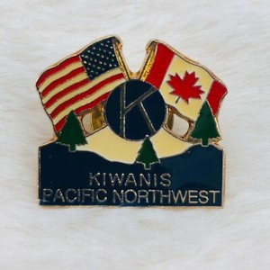 Kiwanis Pacific Northwest USA Canada Friendship Flag Enamel Member Lapel Pin