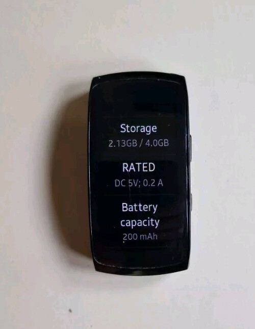 Samsung Galaxy Gear Fit 2 Pro Fitness Tracker SMR365 Black 2 Chargers