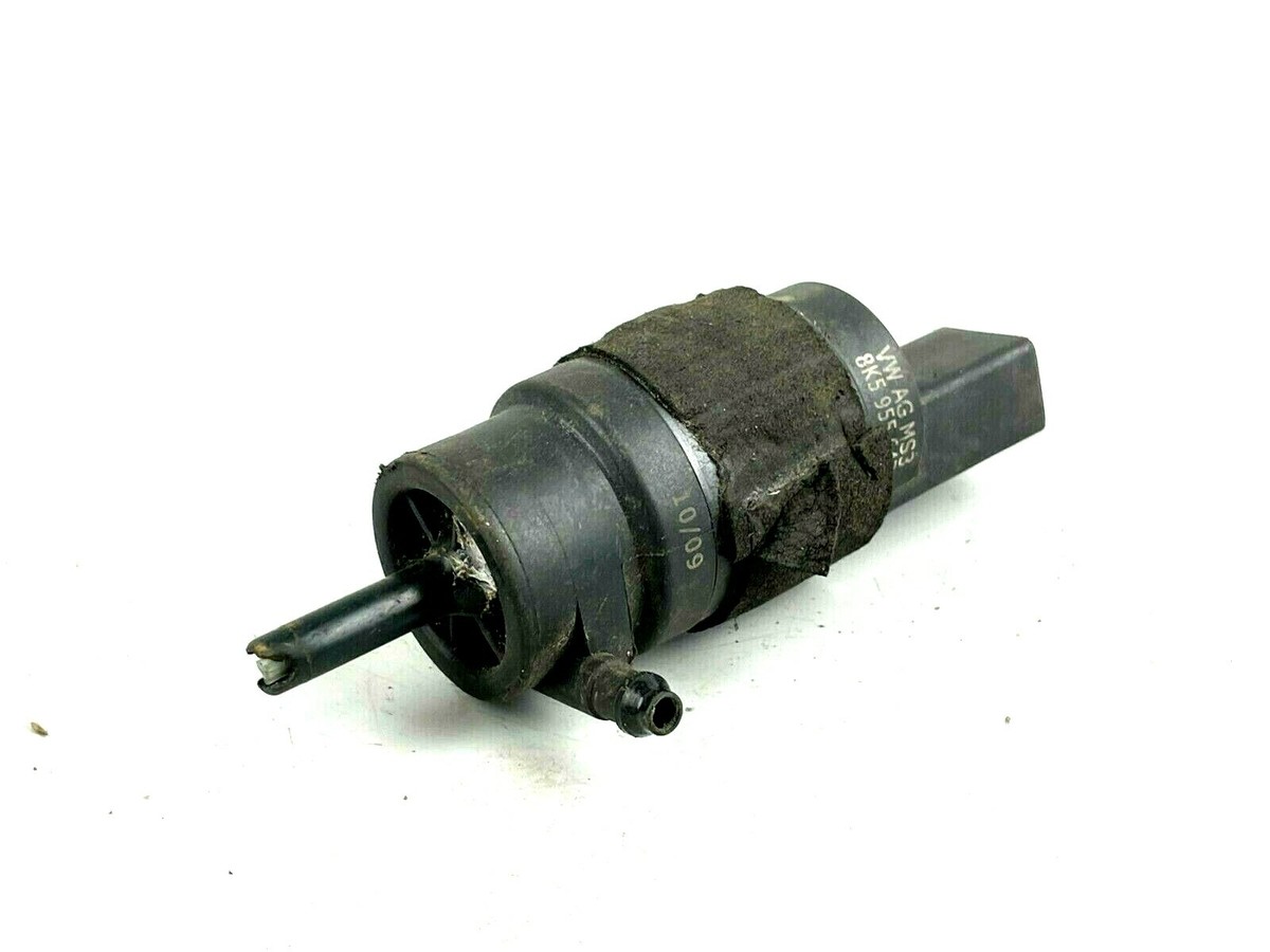 Windshield Windscreen Washer Wiper Bottle Fluid Spray Pump Motor For Chery A1 QQ6 M1 A3 A5 G5 E5 V5 P 1877 Windshield Windscreen Washer Wiper Bottle Fluid Spray Pump Motor For Chery A1 QQ6 M1 A3 A5 G5 E5 V5 P 1877