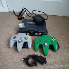 Nintendo 64 N64 Console With 2 Controllers,power cable Spare Or Repairs untested