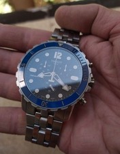 Tissot Seastar 1000 Chronograph 44 mm Boîtier Argenté en Acier,