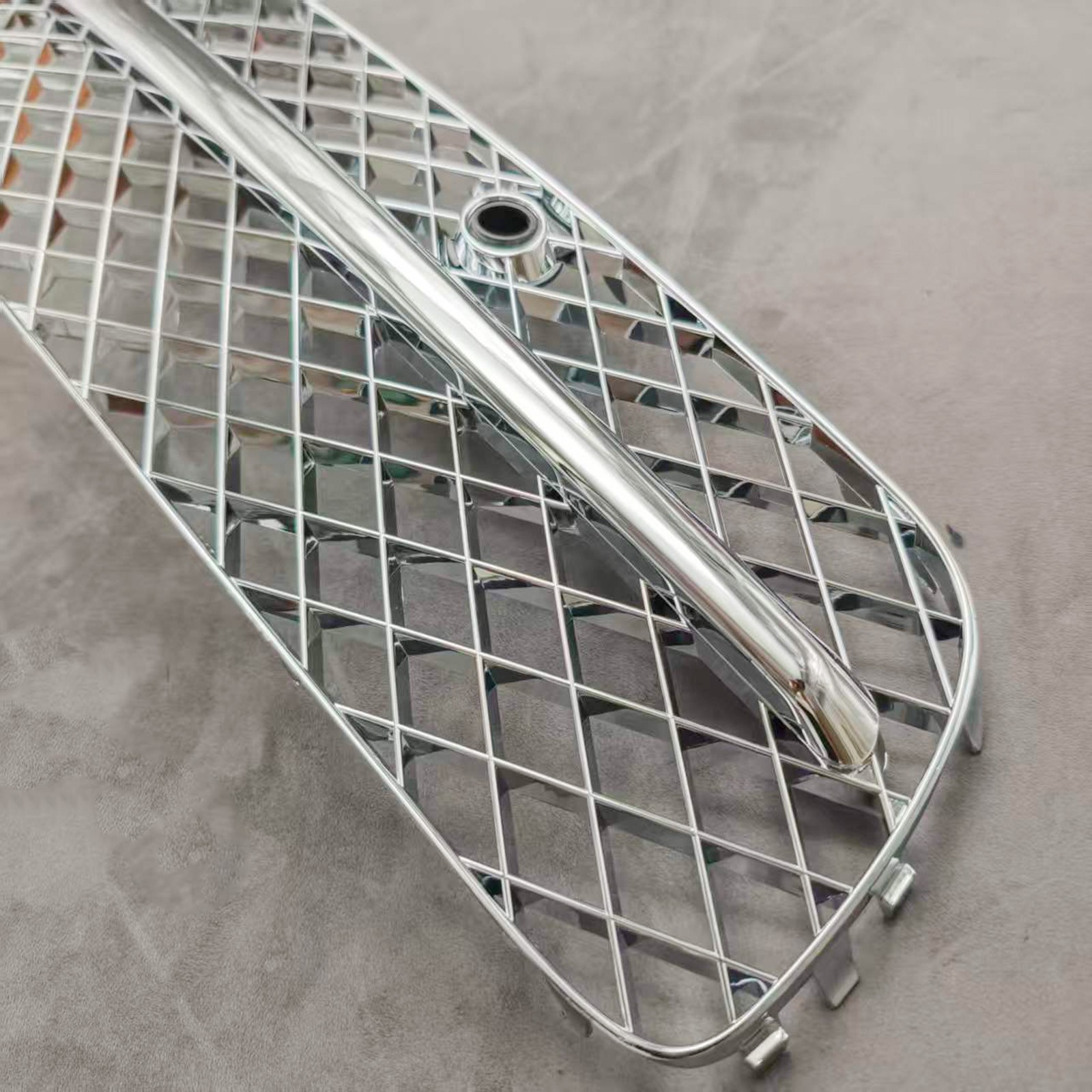 Bentley Continental Flying Spur Right Grille Chrome P/N 4W0807647A